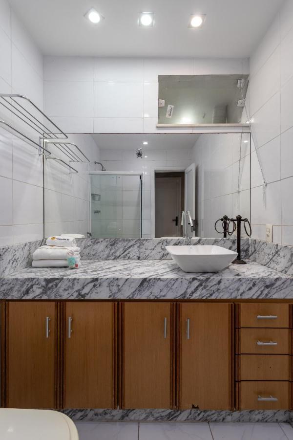Charmoso Em Copacabana - 1 - Jn301 Z2 Apartamento *